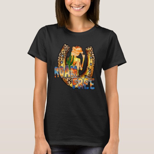 Camiseta Cowgirl Horseshoe Roam Free Wild Soul Western Dese (Anverso)