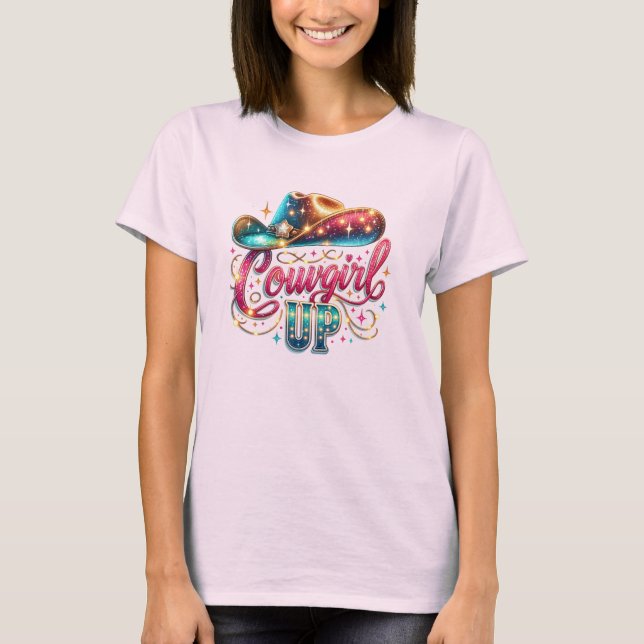 Camiseta Cowgirl Up Text Con Gorra Western (Anverso)