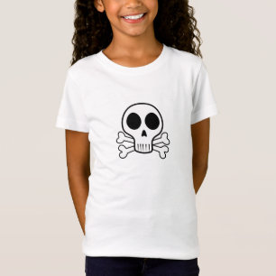 Camiseta cráneo espeluznante sobre un fondo negro