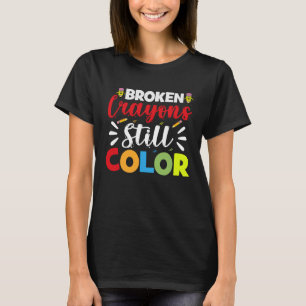 Camiseta Crayones rotos aún color 100° día de clases