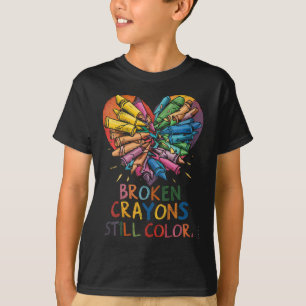 Camiseta Crayones rotos para las mujeres siguen coloreando