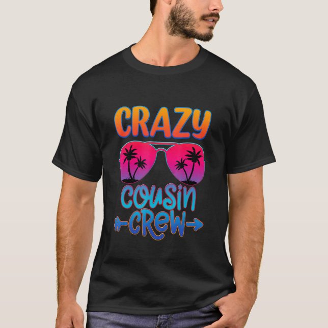 Camiseta Crazy Cousin Crew Vacaciones Gafas de sol Familia (Anverso)