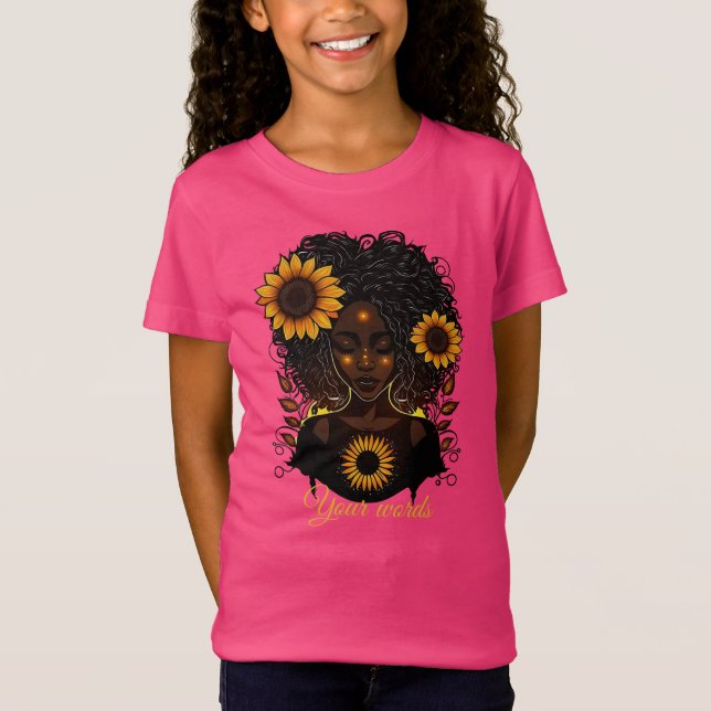 Camiseta Crea tu propia mujer negra y girasoles (Anverso)