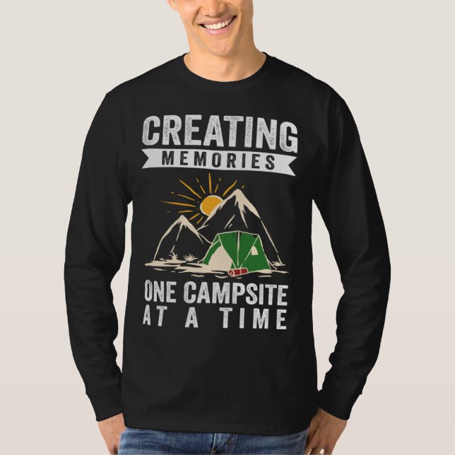 Camiseta Creating Memories One Campsite At A Time (Anverso)