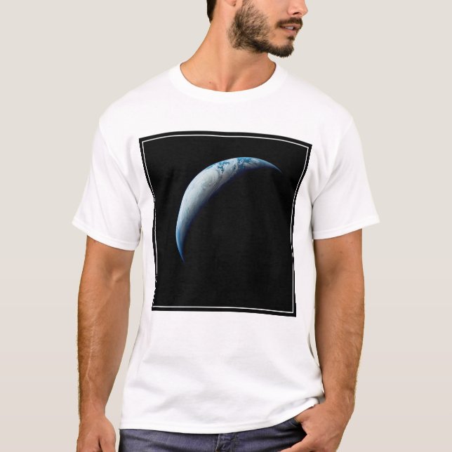 Camiseta Creciente Tierra Tomada De La Misión Apolo 4. 2 (Anverso)