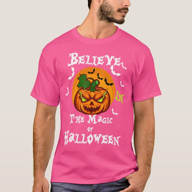 Camiseta Cree En La Magia De Halloween (Anverso)