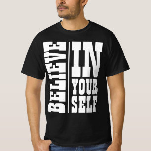 CAMISETA CREE EN TI MISMO TIPOGRAFÍA BLANCA