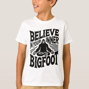 Camiseta Cree En Tu Bigfoot Interior Divertido Yoga Sasquat