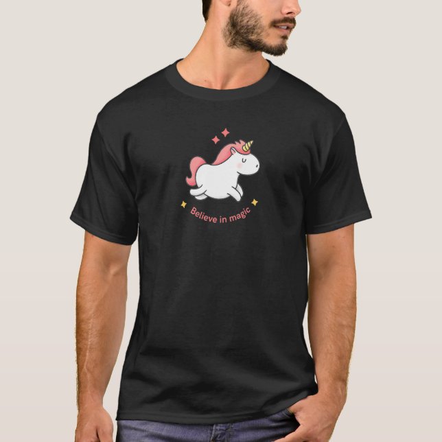 Camiseta Cree En Unicornio Mágico (Anverso)