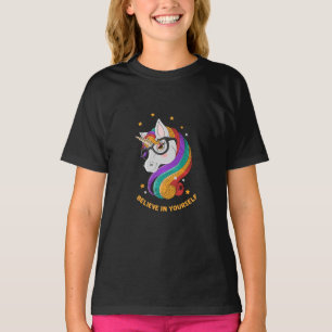 Camiseta Cree En Usted Misma Unicornio