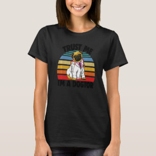Camiseta Créeme, soy Dogtor Pug Retro Mujeres aman la dogma