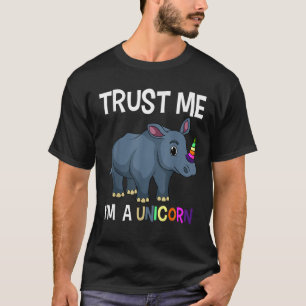 Camiseta Créeme, soy un rinoceronte cómico de Unicorn rinoc