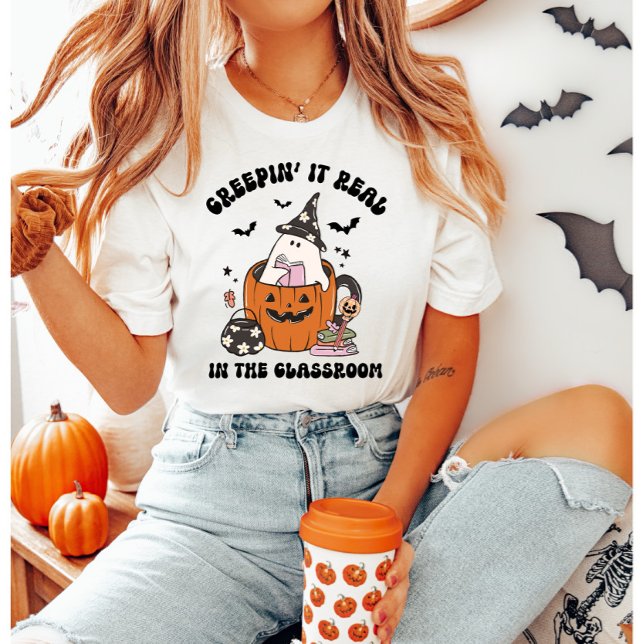 Camiseta Creepin’ It Real en el profesor de aula (Subido por el creador)