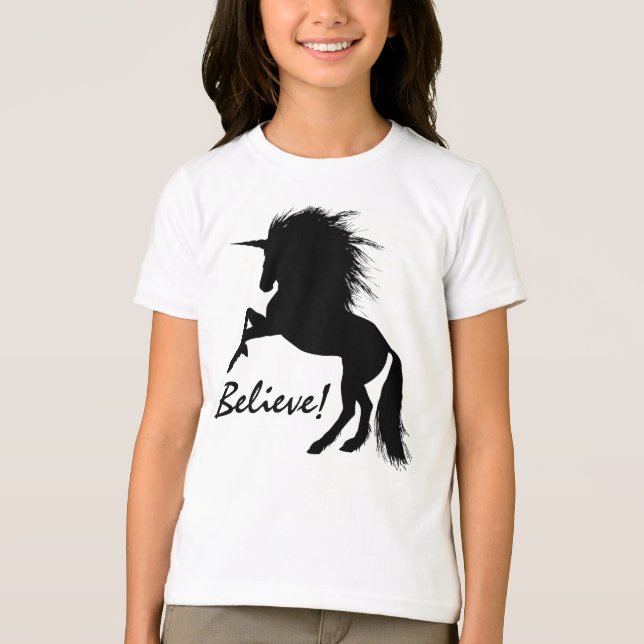 Camiseta "Creer" de Unicornio negro (Anverso)