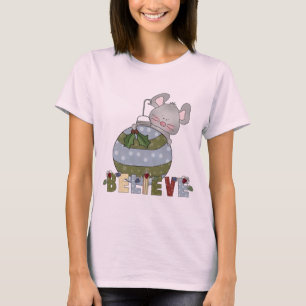 Camiseta Creer Navidades adornados con ornamentos de ratón
