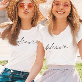 Camiseta Creer tipografía manuscrita de escritura