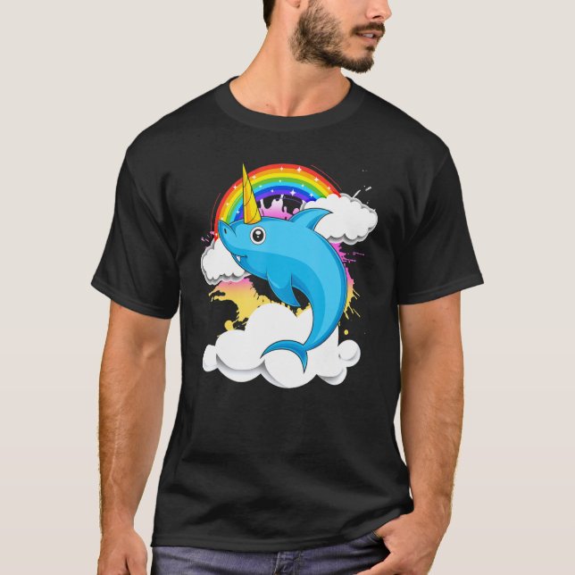Camiseta Crema de fantasía de Sharkicorn con arcoiris marin (Anverso)