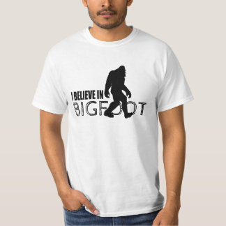 Camiseta Creo en Bigfoot Sasquatch divertido