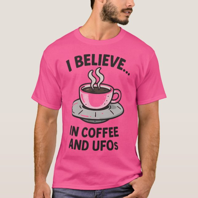 Camiseta Creo... En Café Y Ufos (Anverso)