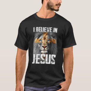 Camiseta Creo En Jesús Dios Cristiano León