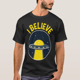 Camiseta Creo Que El Alien De OVNI Hunter 2020 Área 51