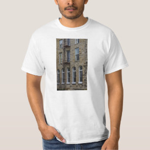 Camiseta Crescent Wall