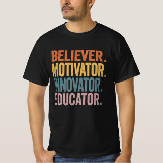 Camiseta Creyente Motivator Innovator Educator Retro Teache