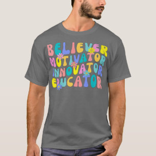 Camiseta Creyente Motivator Innovator Educator Retro Teache