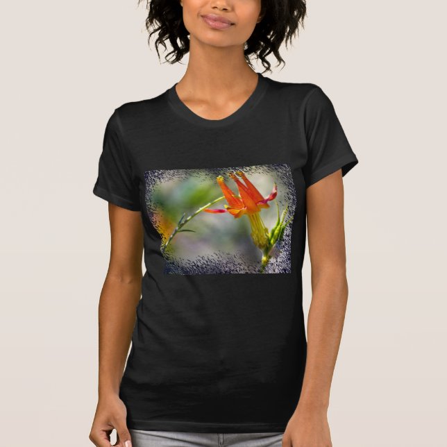 Camiseta Crimson Columbine (Anverso)