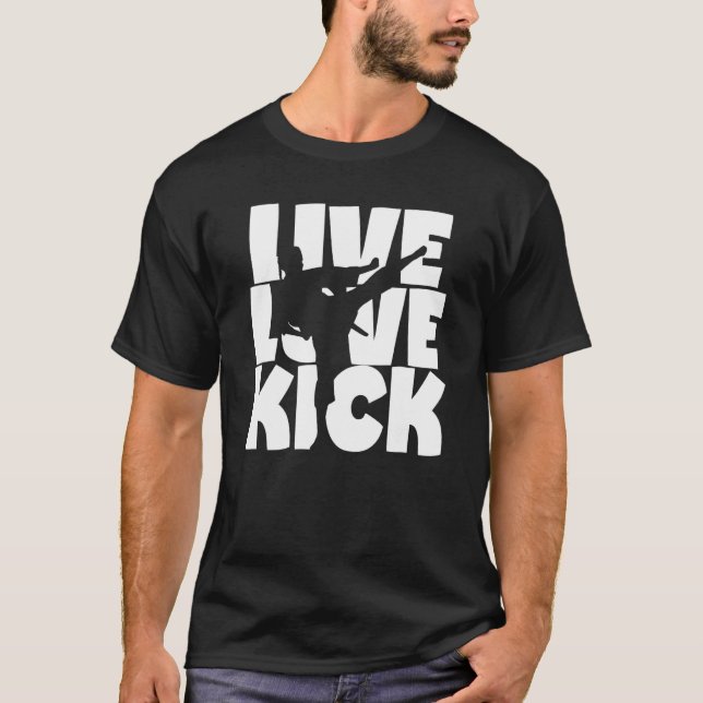Camiseta Crítica de amor en vivo de Karate (Anverso)