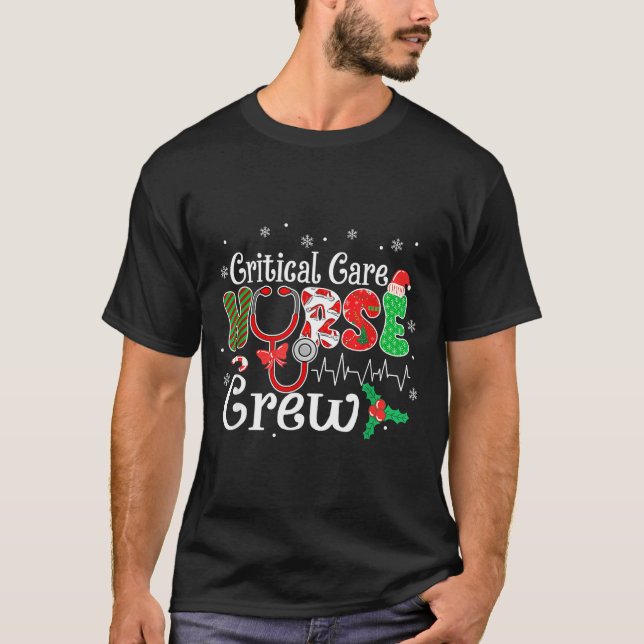 Camiseta Critical Care Nurse Crew Stethoscope Santa Hat Chr (Anverso)