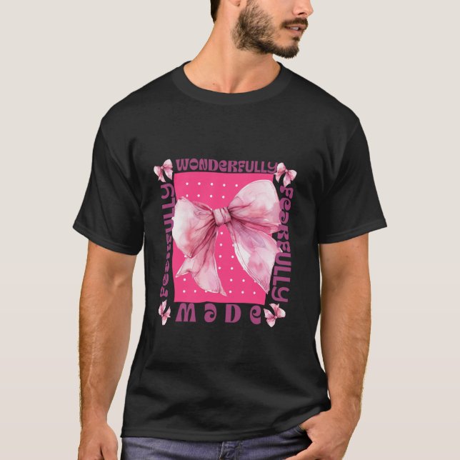 Camiseta Crochet Pink Bow Biblia Verse Jesucristo Coquette (Anverso)