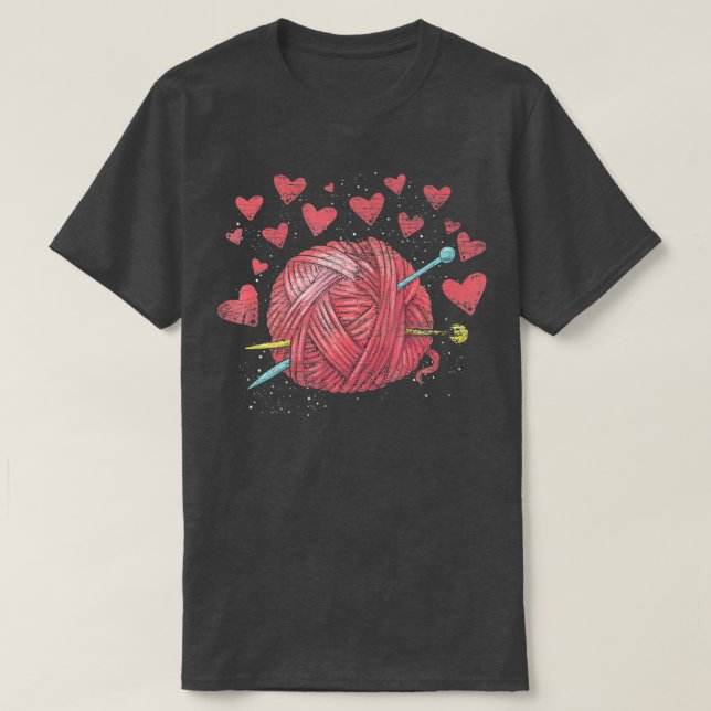 Camiseta Crocheting Lover Knitter Crocheter Hearts Yarn Kni (Diseño del anverso)