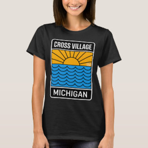 Camiseta Cross Village Michigan - Letrero Retro de Puesta d
