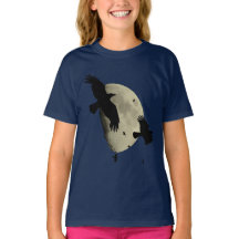 Crows En Vuelo Silhoueteado Contra Una Gran Luna