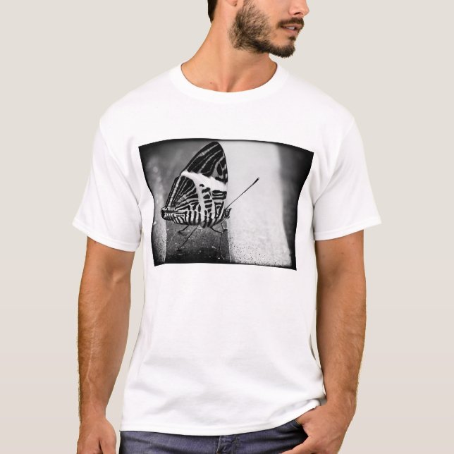 Camiseta cruce de mariposa (Anverso)