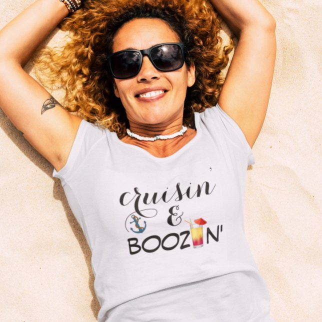 Camiseta Cruceros divertidos y bebida de Boozin (Subido por el creador)
