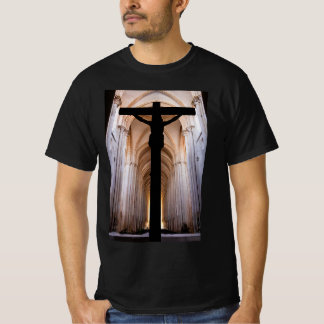 Camiseta Crucifijo con Jesús Cristo. Abadía gótica de Alcob