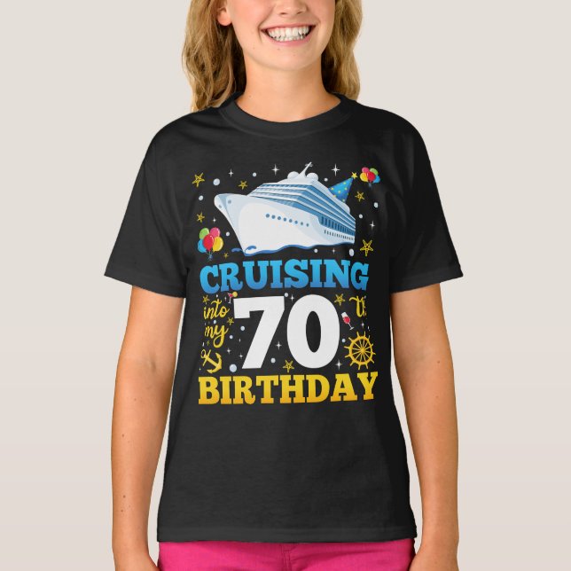 Camiseta Cruising In My 70 Birthday Party Chica (Anverso)
