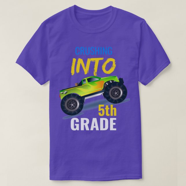 Camiseta Crushing into 5th Grade Kidx27s Monster Truck Love (Diseño del anverso)