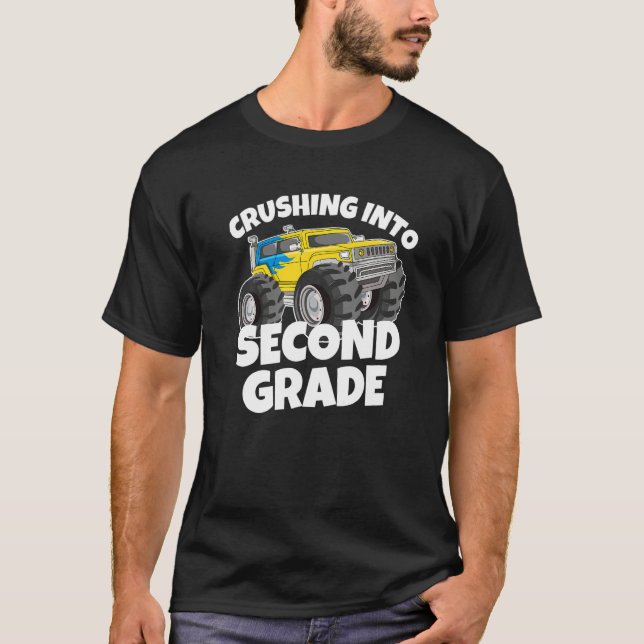 Camiseta Crushing into Second Grade Monster Truck Back to S (Anverso)