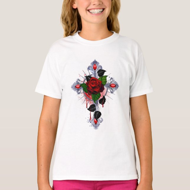 Camiseta Cruz de Plata con una Rosa Roja (Anverso)