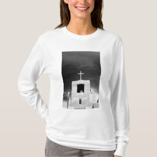 Camiseta Cruz en la iglesia más antigua, San Miguel, Santa 