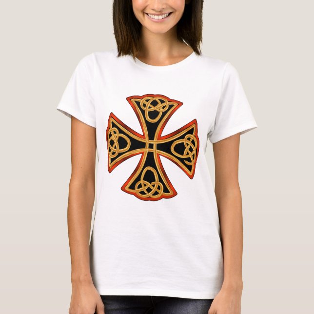 Camiseta cruz ornamental con trenzas (Anverso)