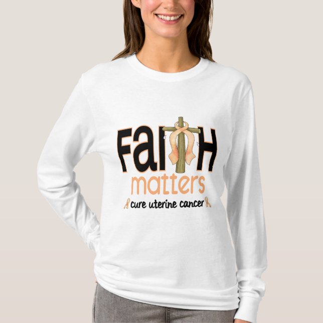 Camiseta Cruz uterina 1 de las materias de la fe del cáncer (Anverso)