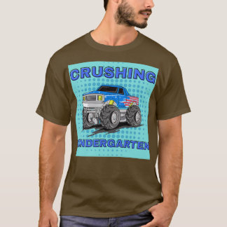 Camiseta CRUZANDO A KINDERGARTEN de vuelta a un camión de m