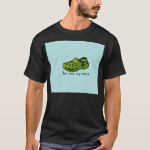 Camiseta cruzas mi mundo, los zapatos son crocs Throw Blank