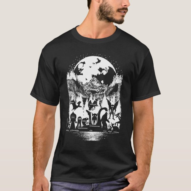 Camiseta Cryptid Monsters Bigfoot Mothman Dogman Moon Crypt (Anverso)