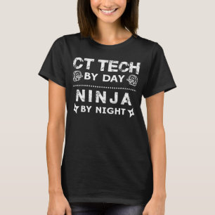 Camiseta CT Tech By Day Ninja Por Tecnólogo De Tecnologías 