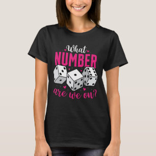 Camiseta ¿Cuál Es El Número De Noches De La Noche De Bunco?